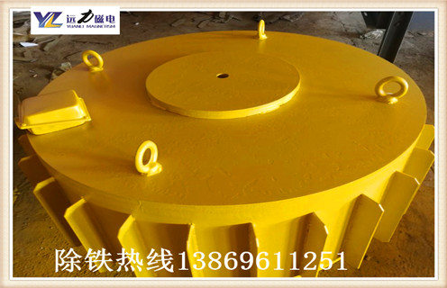 生產(chǎn)電磁除鐵器廠家能有效防止大、鐵塊破碎輸送帶的事故的處理