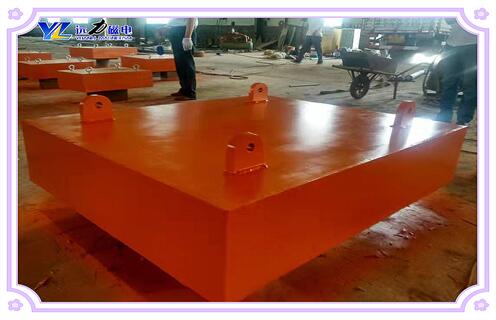 永磁除鐵器，磚廠石料煤廠木材專用500*300*135永磁除鐵器知識(shí)參數(shù)_內(nèi)部磁塊安裝方法_磚廠石料煤廠木材專用500*300*135永磁除鐵器型號(hào)價(jià)格