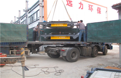 永磁滾筒除鐵器，內(nèi)蒙古永磁滾筒除鐵器知識參數(shù)_內(nèi)部磁塊安裝方法_內(nèi)蒙古永磁滾筒除鐵器型號價(jià)格