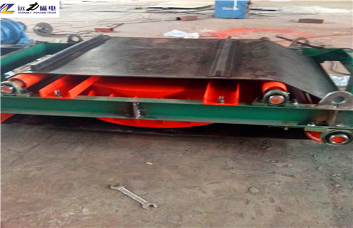 自卸式皮帶電磁除鐵器，天津RCDD-12自卸式皮帶電磁除鐵器電流_天津RCDD-12自卸式皮帶電磁除鐵器廠家配件_型號及工作視頻