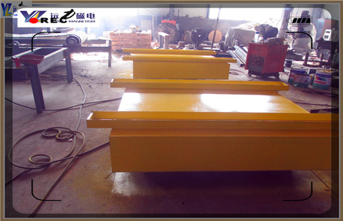 板式永磁除鐵器，甘肅板式永磁除鐵器知識參數(shù)_內(nèi)部磁塊安裝方法_甘肅板式永磁除鐵器型號價格  