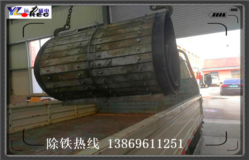 皮帶式除鐵器，臨朐皮帶式除鐵器_臨朐皮帶式除鐵器皮帶原因及如何調(diào)_刮板價(jià)格