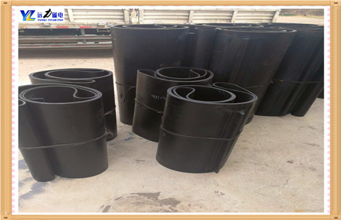 除鐵器皮帶，臨朐除鐵器皮帶安裝方式_臨朐除鐵器皮帶安裝方式怎么調(diào)整皮帶原因及如何調(diào)_刮板價格