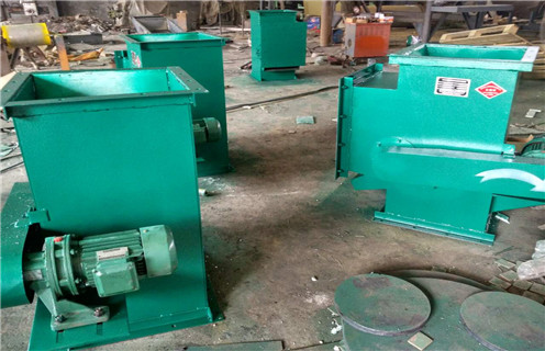 管道強(qiáng)磁除鐵器，湖南管道強(qiáng)磁除鐵器_湖南管道強(qiáng)磁除鐵器廠家應(yīng)用安裝示意圖型12000高斯_可定制工作原理