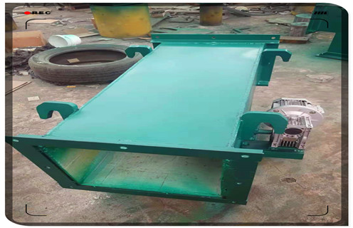 液體管道除鐵器，廣東液體管道除鐵器_廣東液體管道除鐵器廠家應(yīng)用安裝示意圖型12000高斯_可定制工作原理