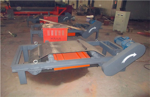 輸送帶強(qiáng)磁除鐵器，遼寧輸送帶強(qiáng)磁除鐵器_內(nèi)部磁塊安裝方法_遼寧輸送帶強(qiáng)磁除鐵器示意圖定制供應(yīng)型號(hào)價(jià)格
