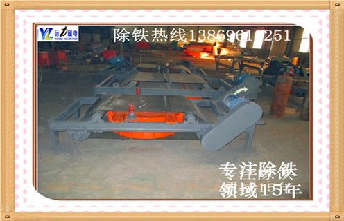 自卸帶式電磁除鐵器，黑龍江自卸帶式電磁除鐵器_規(guī)格型號_黑龍江自卸帶式電磁除鐵器適用范圍的工作原理